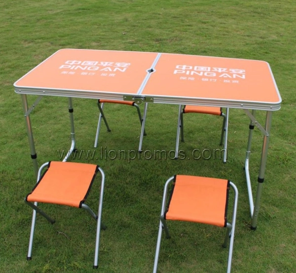 Telecom Bank Outdoor Display Working Folding up Table with Chairs