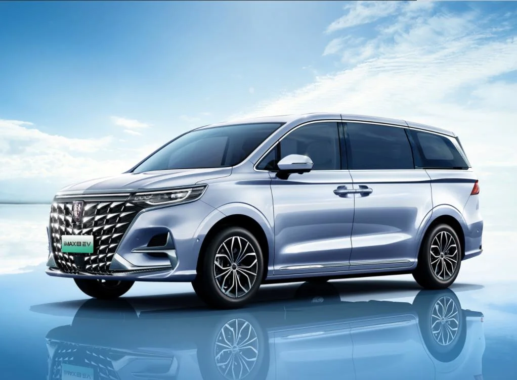 Good Price Large Space New Energy Vehicle MPV Roewe Imax8 EV Business 7 Seats Electric Cars for Sale