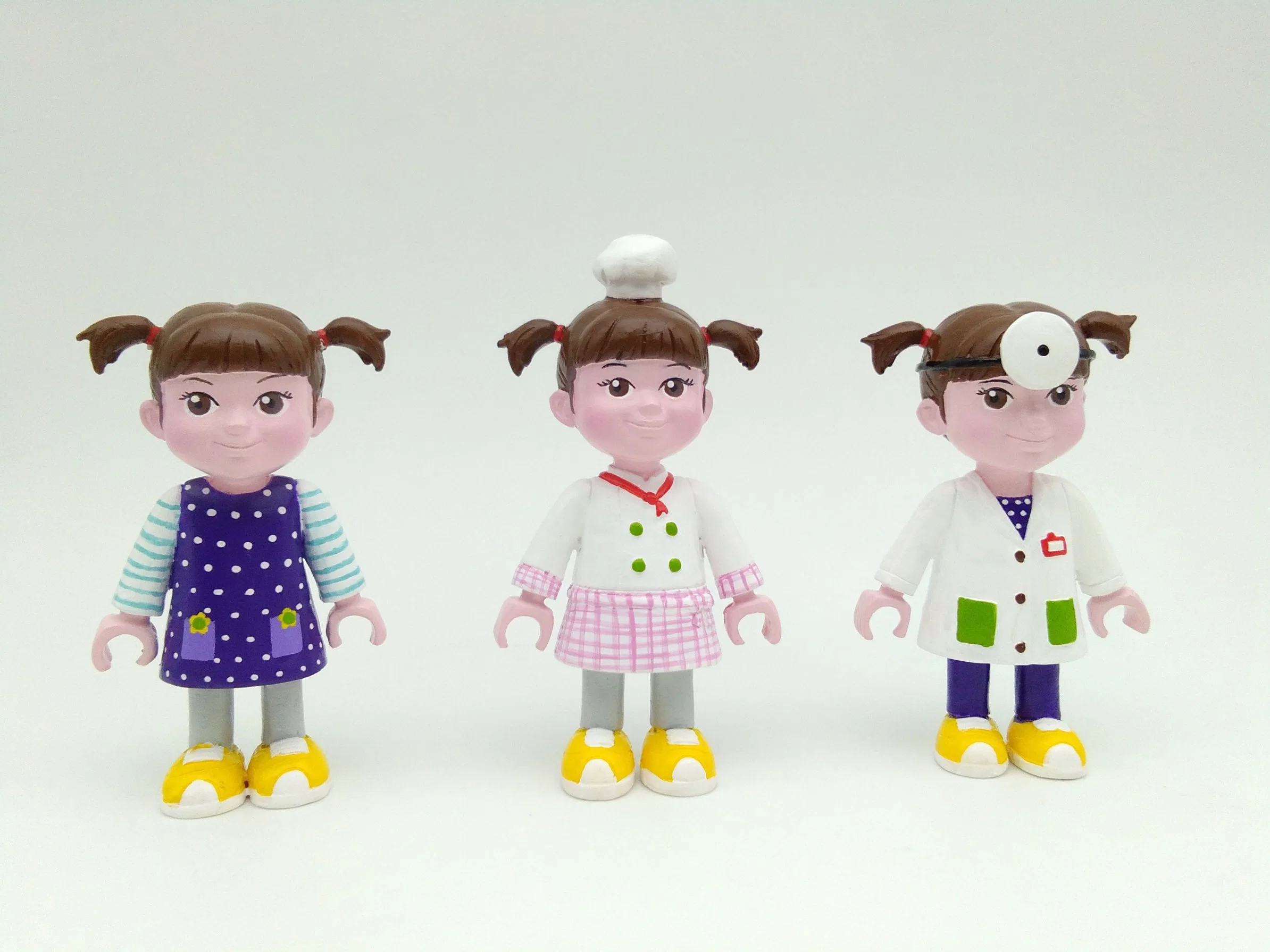 Plastic Human PVC Family Small Toys for Kids Toys Customer Design