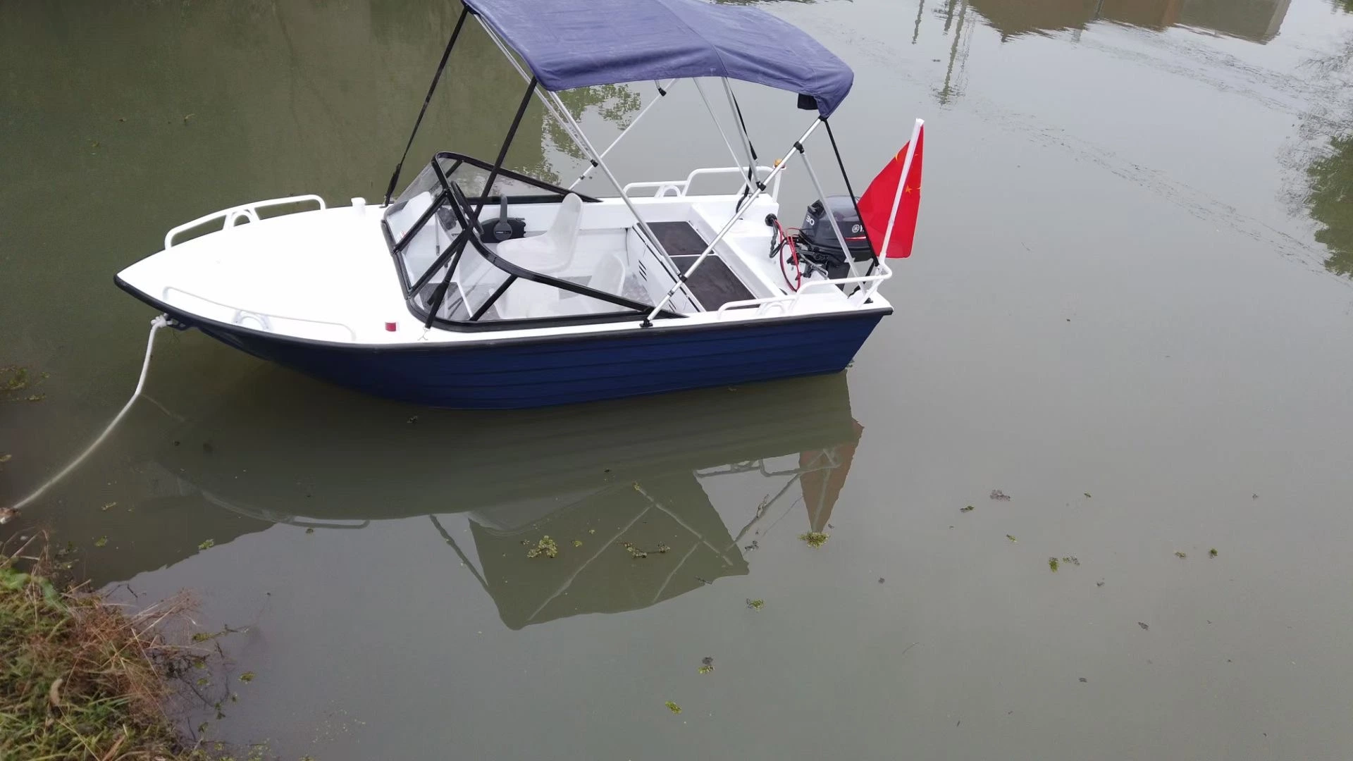 Nuevo diseño entrega rápida de bajo costo Proveedor de aluminio embarcación de pesca utilizada en el lago, el mar y el río