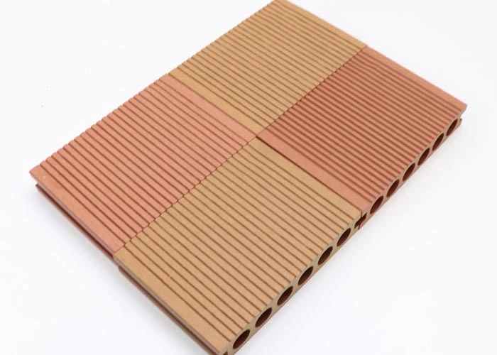 Outdoor 3D Deep Embossing Wood Grain Design Plastic Engineered Deck Floor Covering Crack-Resistant Composite Decking WPC