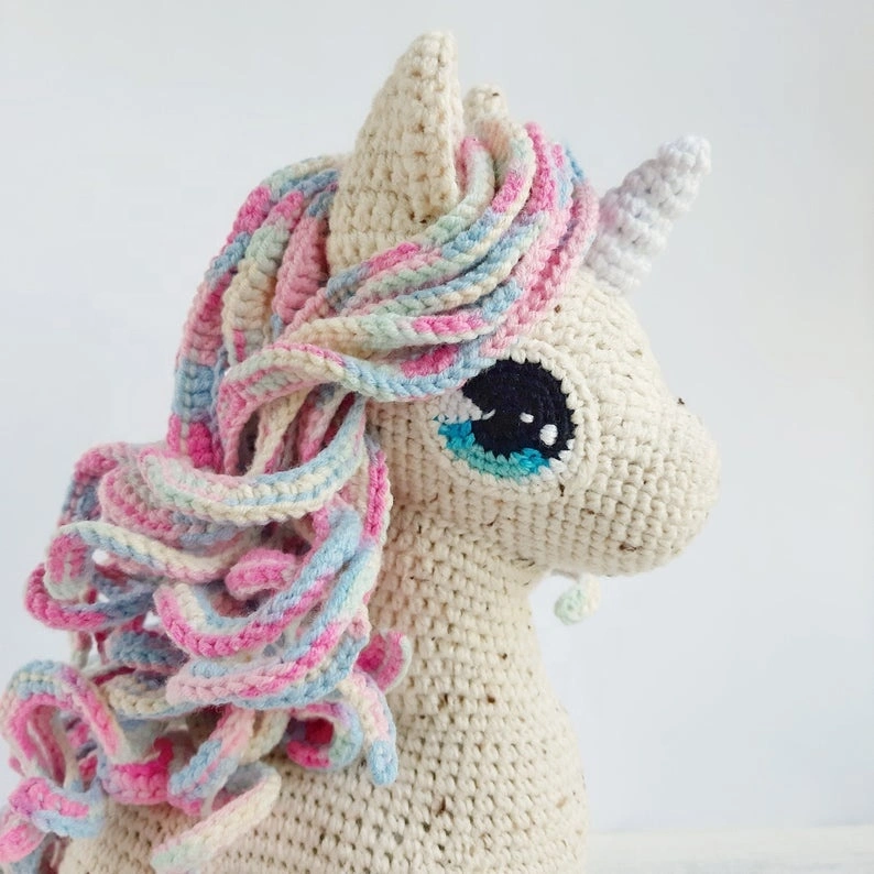 Neues Design Custom Baby Stofftier Weiche Häkeln Handgefertigte Spielzeug Plüschtier Einhorn