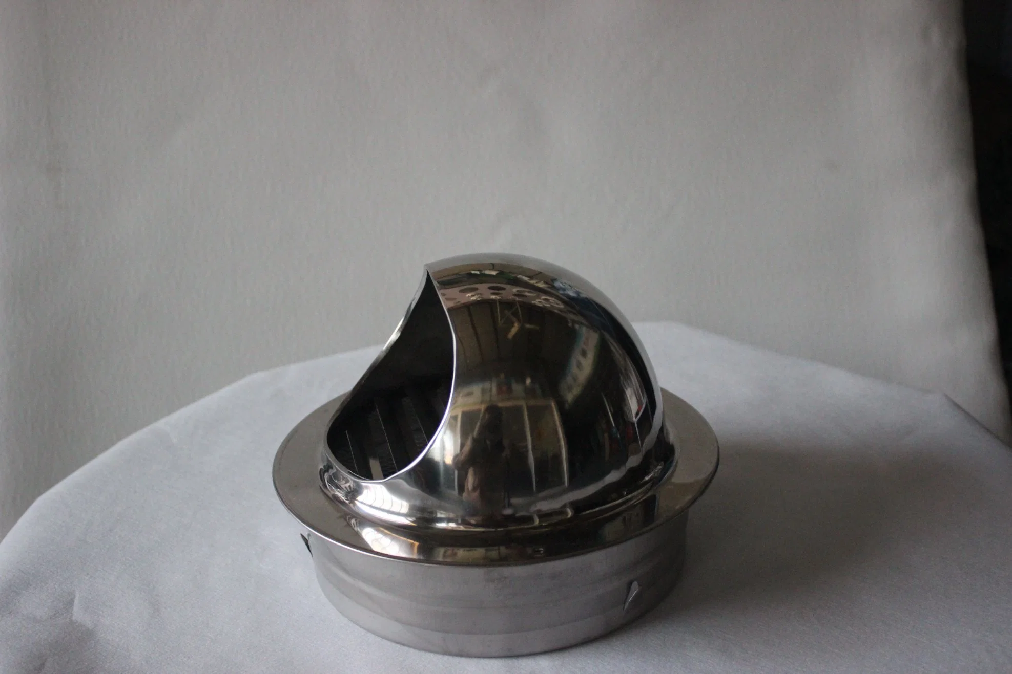 Stainless Steel Wall Air Vent Grille Exterior Round Ducting Ventilation Grilles Hood Vent Cap