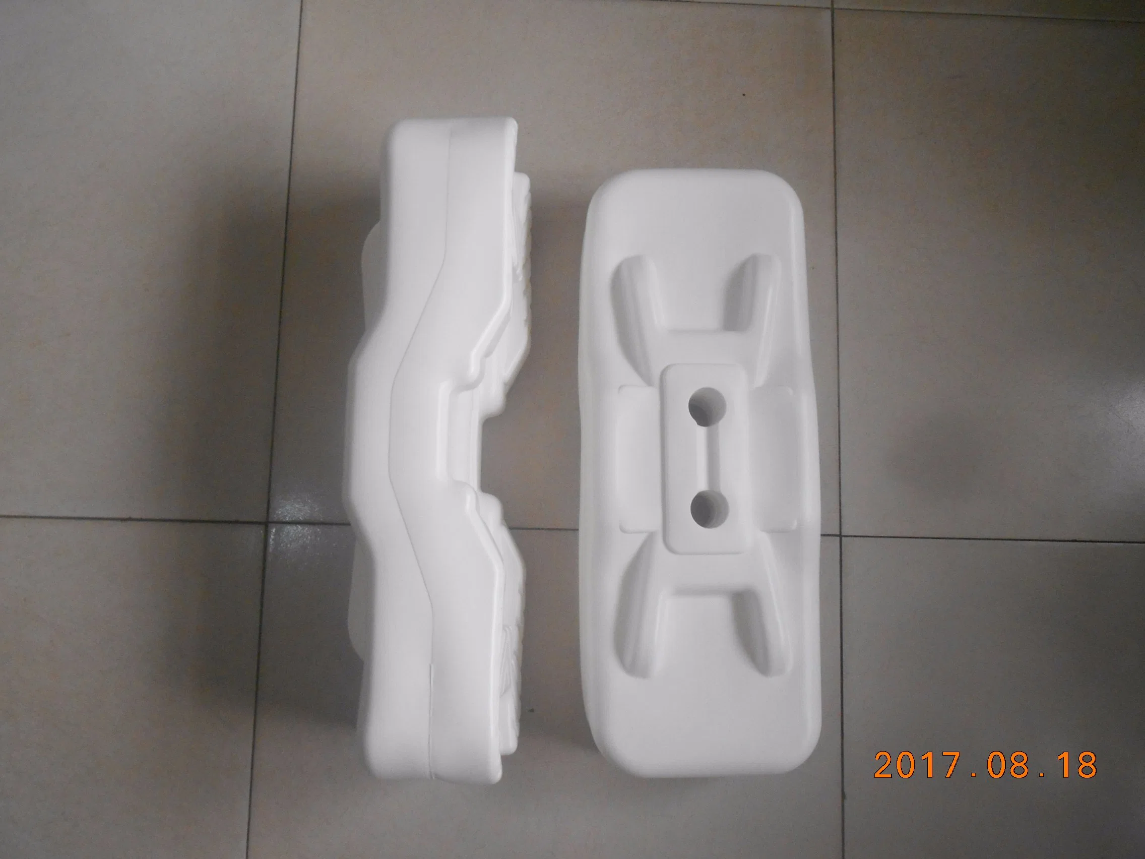 White Colour Flat Plastic Base Feet for Temporary Fence (XMR231)