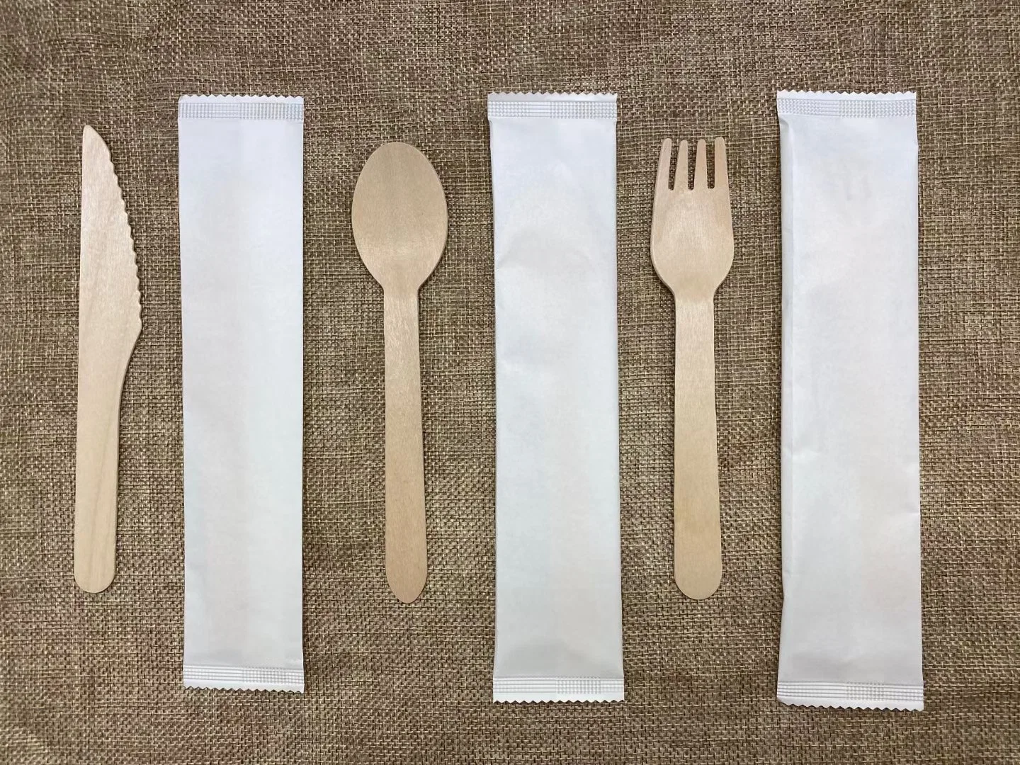 Eco Friendly Biodegradable Disposable Wooden Cutlery, Spoon, Knife and Spoon