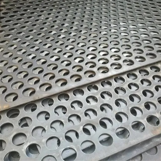 ثقب صغير ورقة الفولاذ المسحور معدن مفترش 1.0 ملليمتر