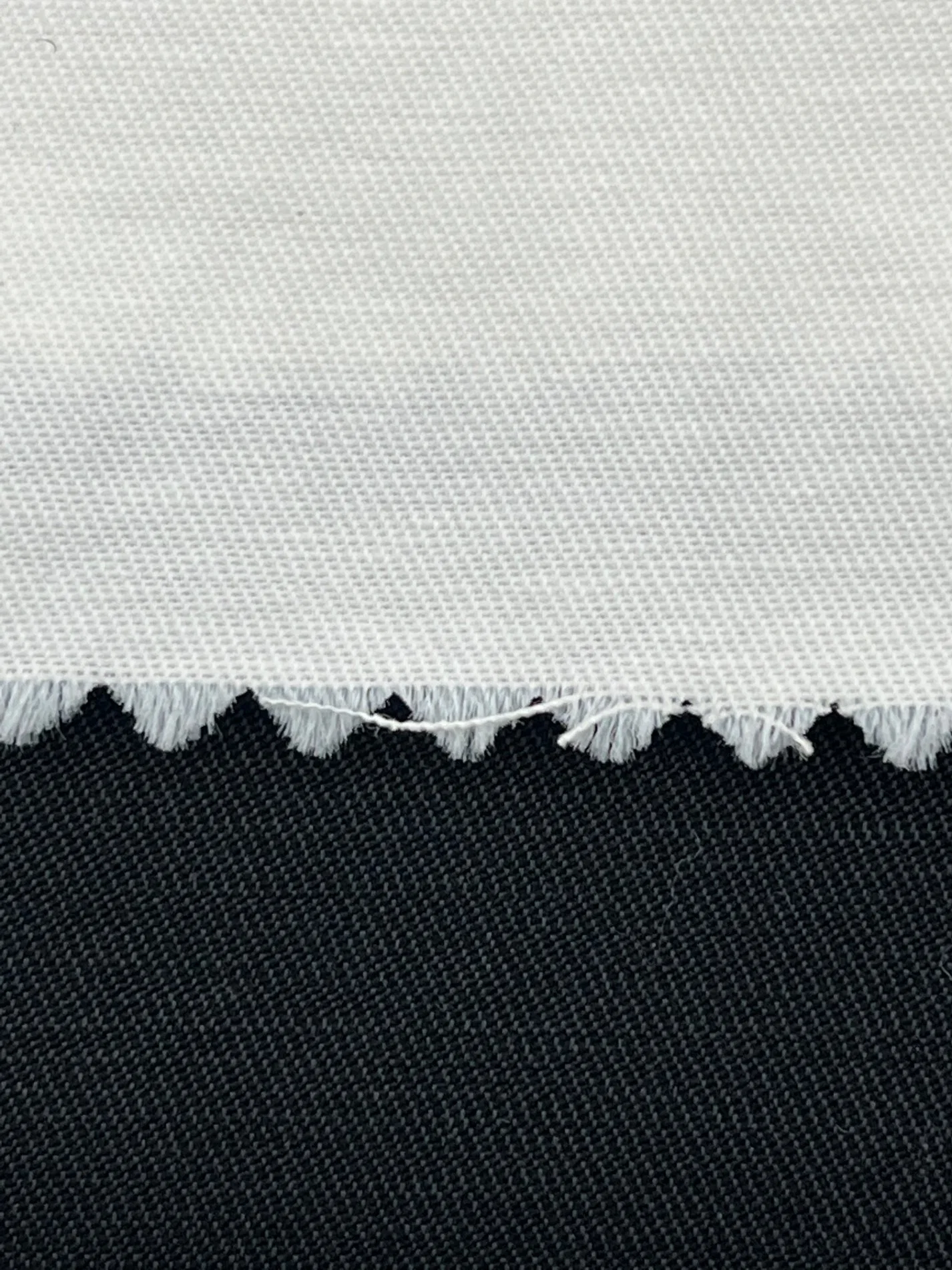 Polyester Cotton Fabric 75D*21S Twill 192 GSM 53% C 47%P Jacket Fabric For Textile Garment