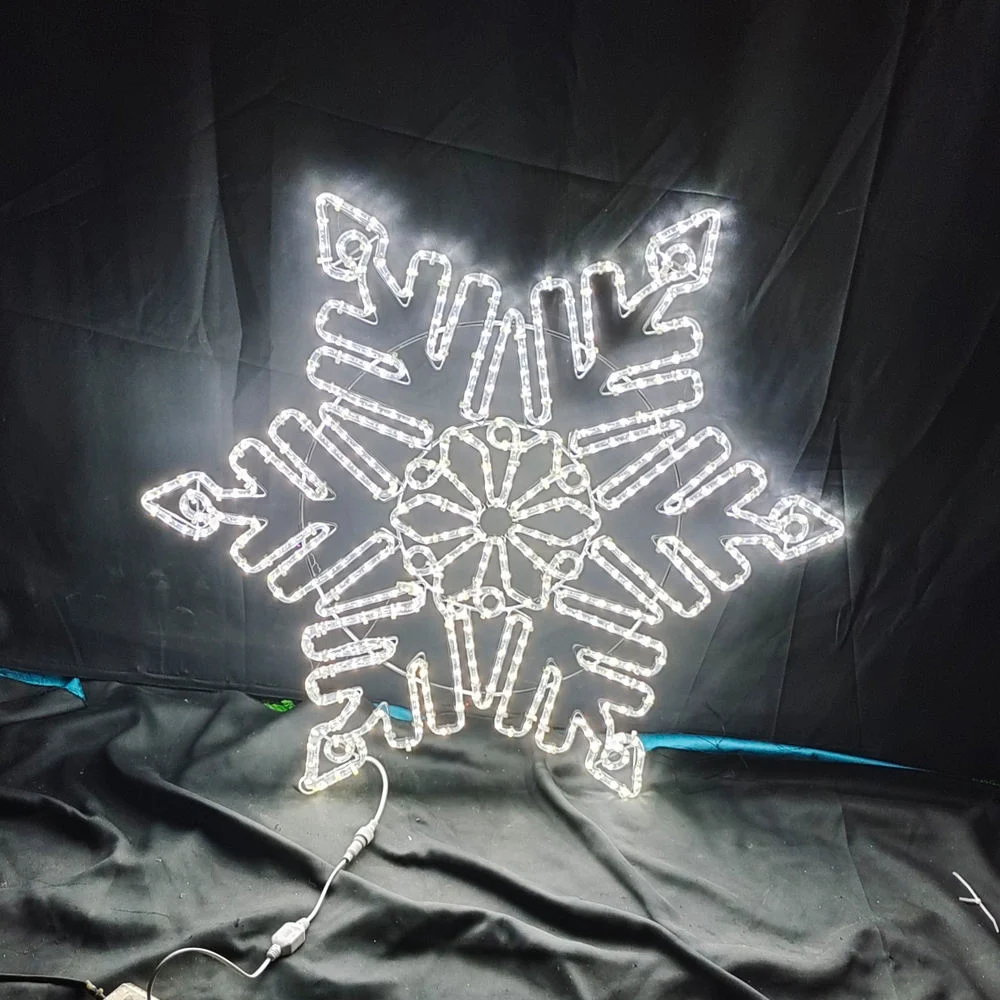 Christmas Holiday Lighting Decorative Giant LED Santa Claus / Sled / Snowflake Motif Lights for Shopping Mall Decoration