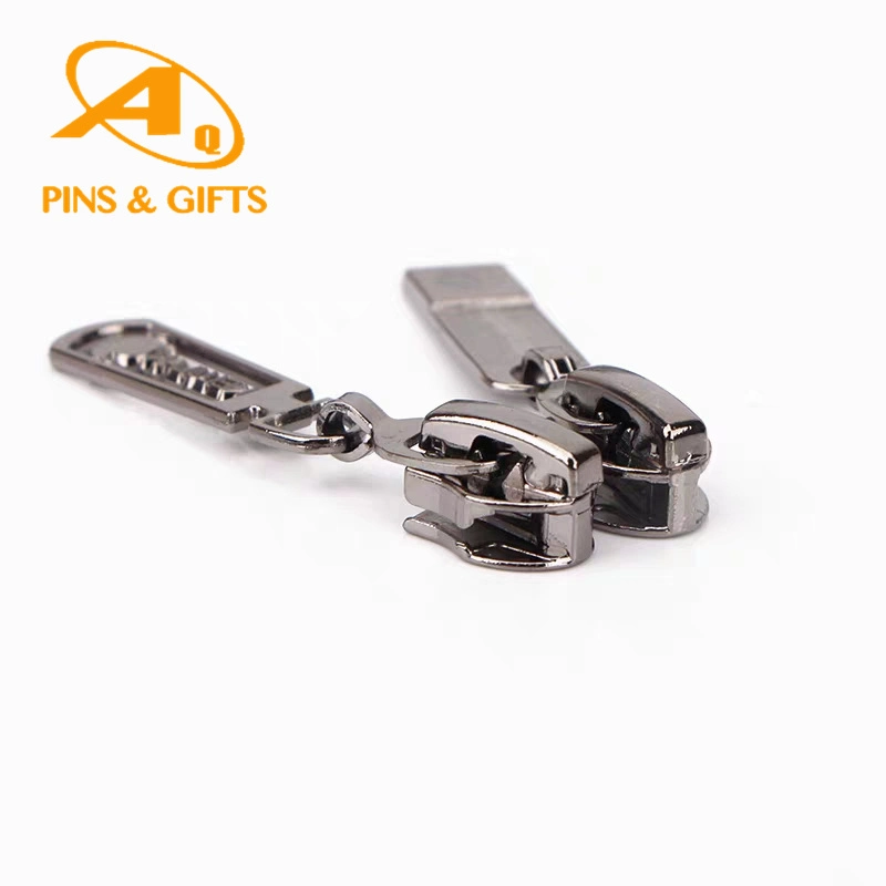 High quality/High cost performance  Metal Quick Replacement Custom Logo Brand Logo Bag Alloy Decorative Zip Zipper Puller Slider for Clothing