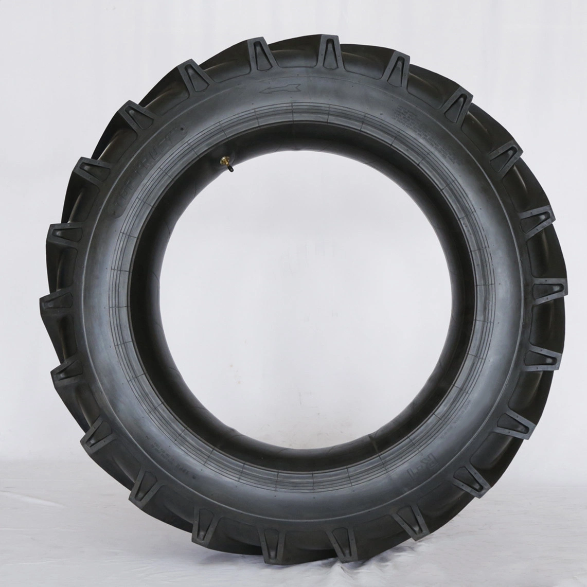 Pr-1 Agr Farm Tractor Agricultural Paddy Field Bias Tyre 16.9-38