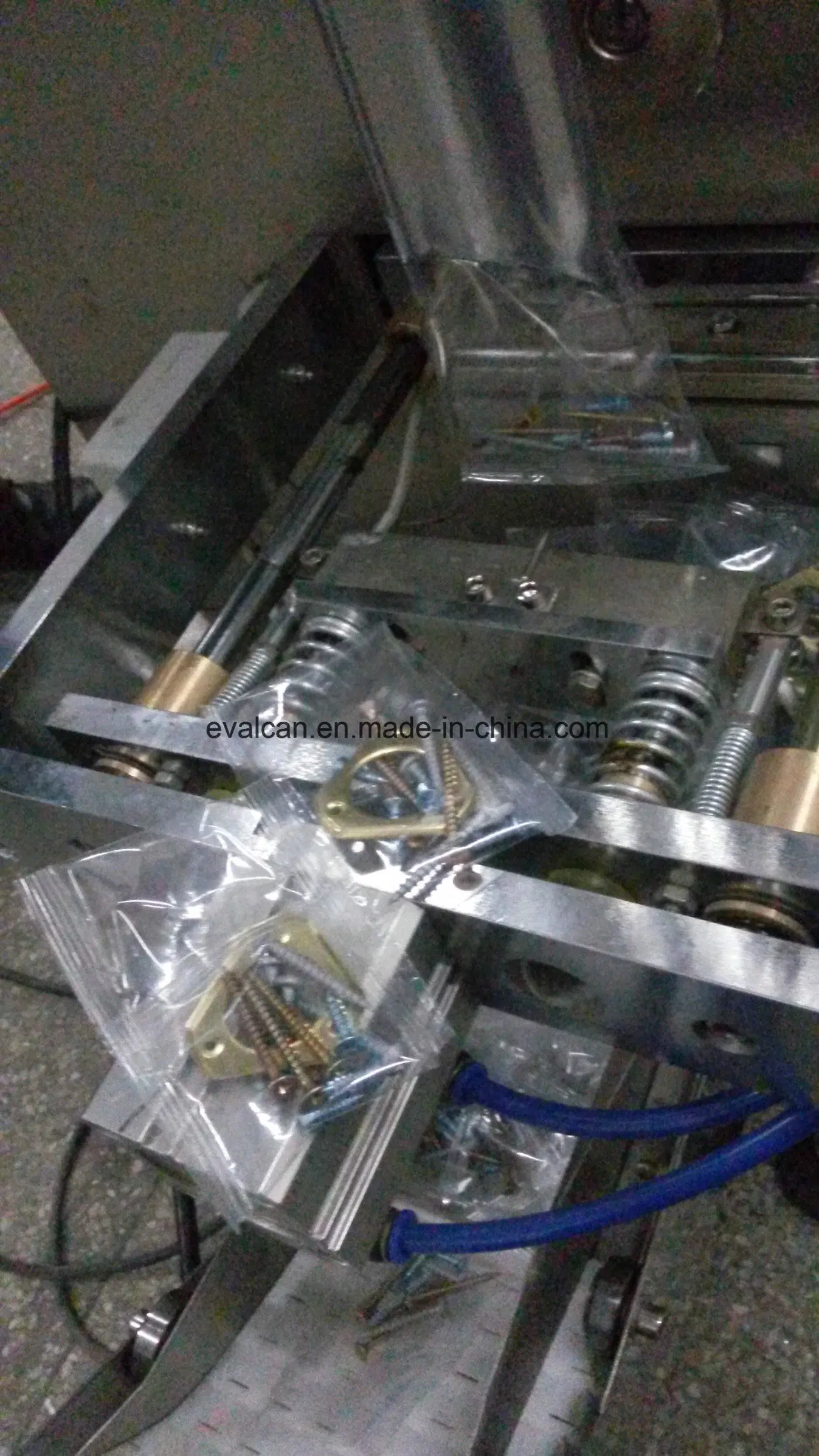 Automatic Furniture Hardware Fittings, Accessories, Parts Counting Packing Machine