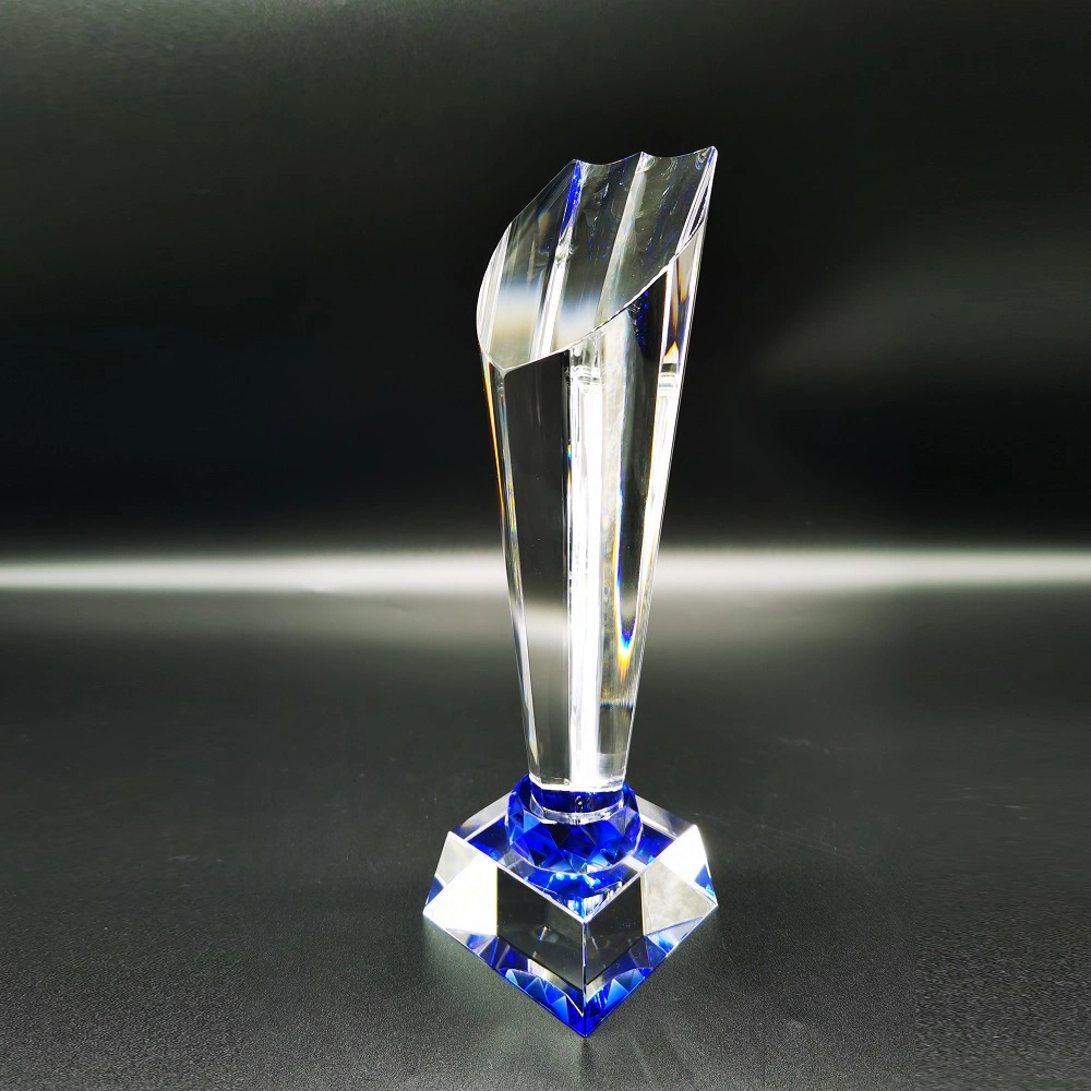 2022 New Heart-Awards Optical Crystal Trophy