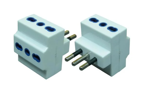 10A/16A Italian Plug Adapter with 3 Outlets