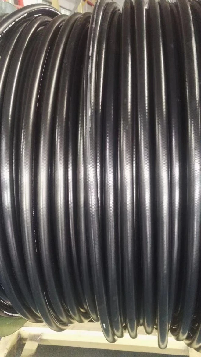 Durable Smooth Oil / Fuel Hose Produced by Lasrge Manufacturer