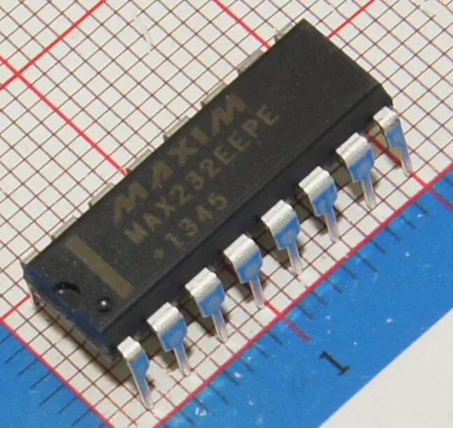 PIC16F1933-I/SS IC MCU 8BIT 7KB FLASH 28SSOP