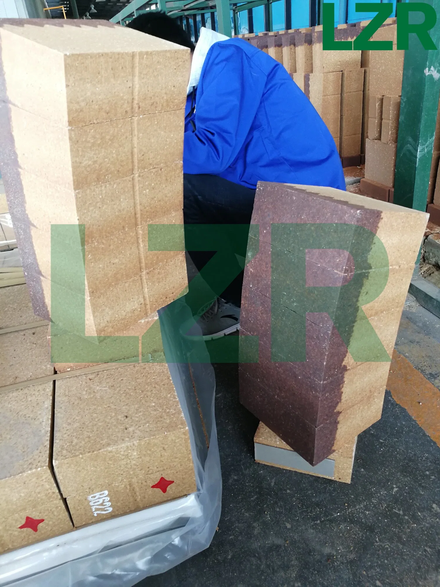 B622 B322 Vdz and ISO Refractory Bricks for Cement Kiln Transition Zone