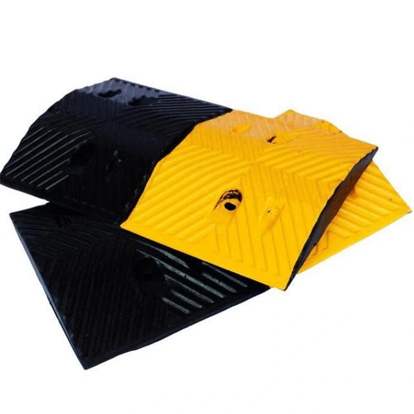 Security Traffic Equipment Anti-Friction Rubber Speed Bump