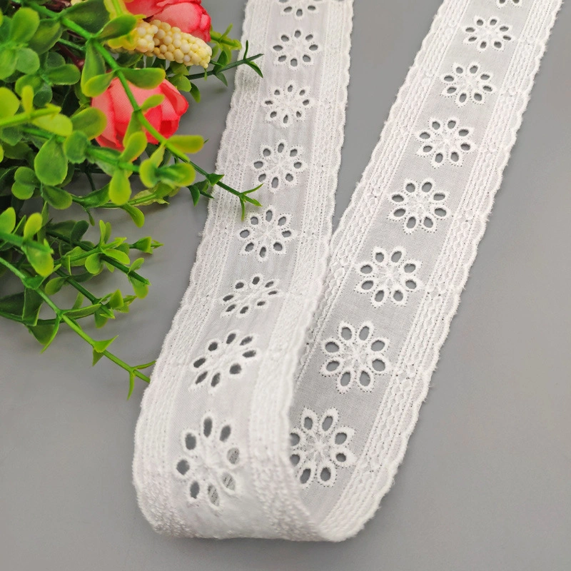 China Supplier New Come Cotton Embroidery Lace for Decoration, Clothing, Wedding Dress, Home Texitle, with Good Quality and Cheap Price