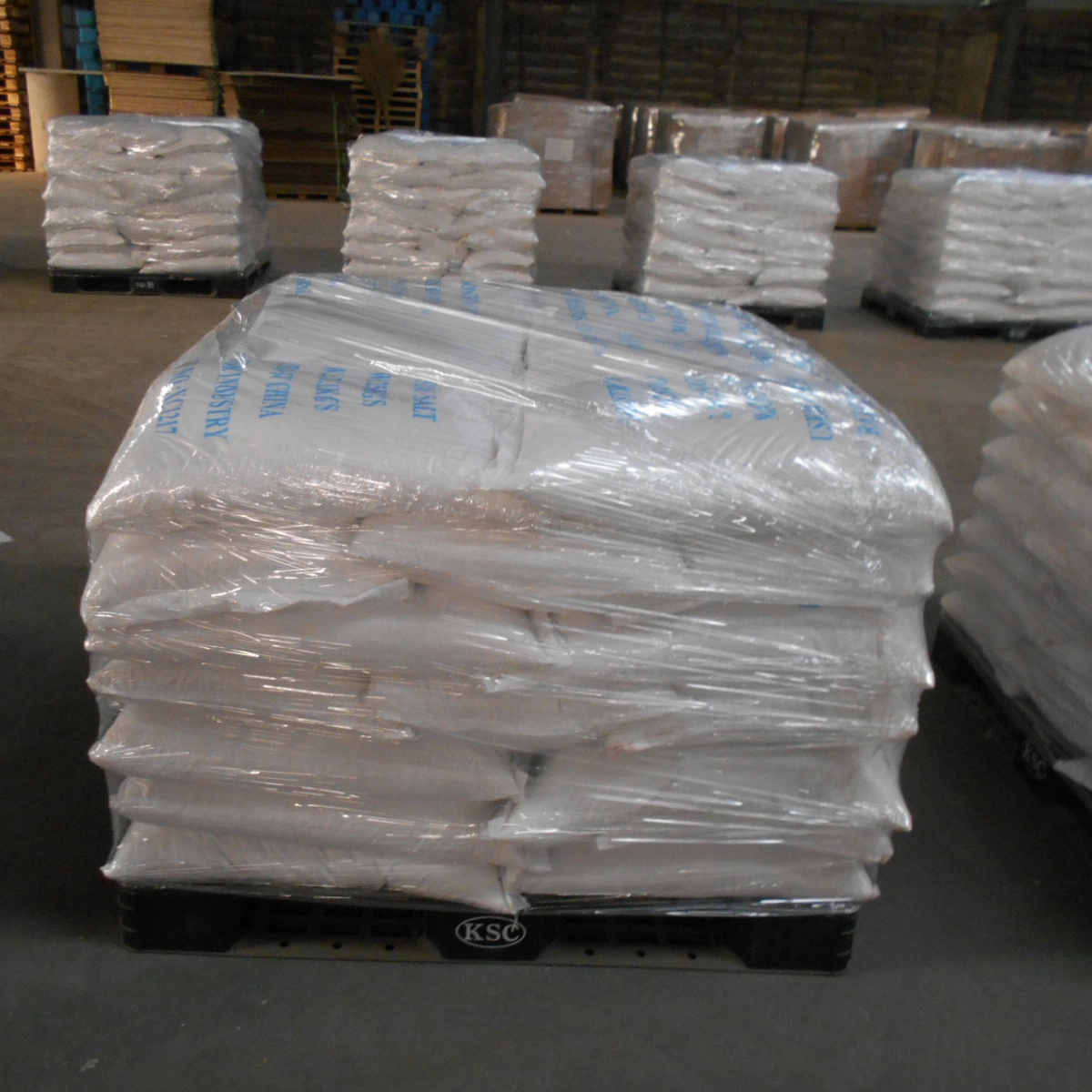 China Supply Competitive Price Industrial Salt 99.6% Min