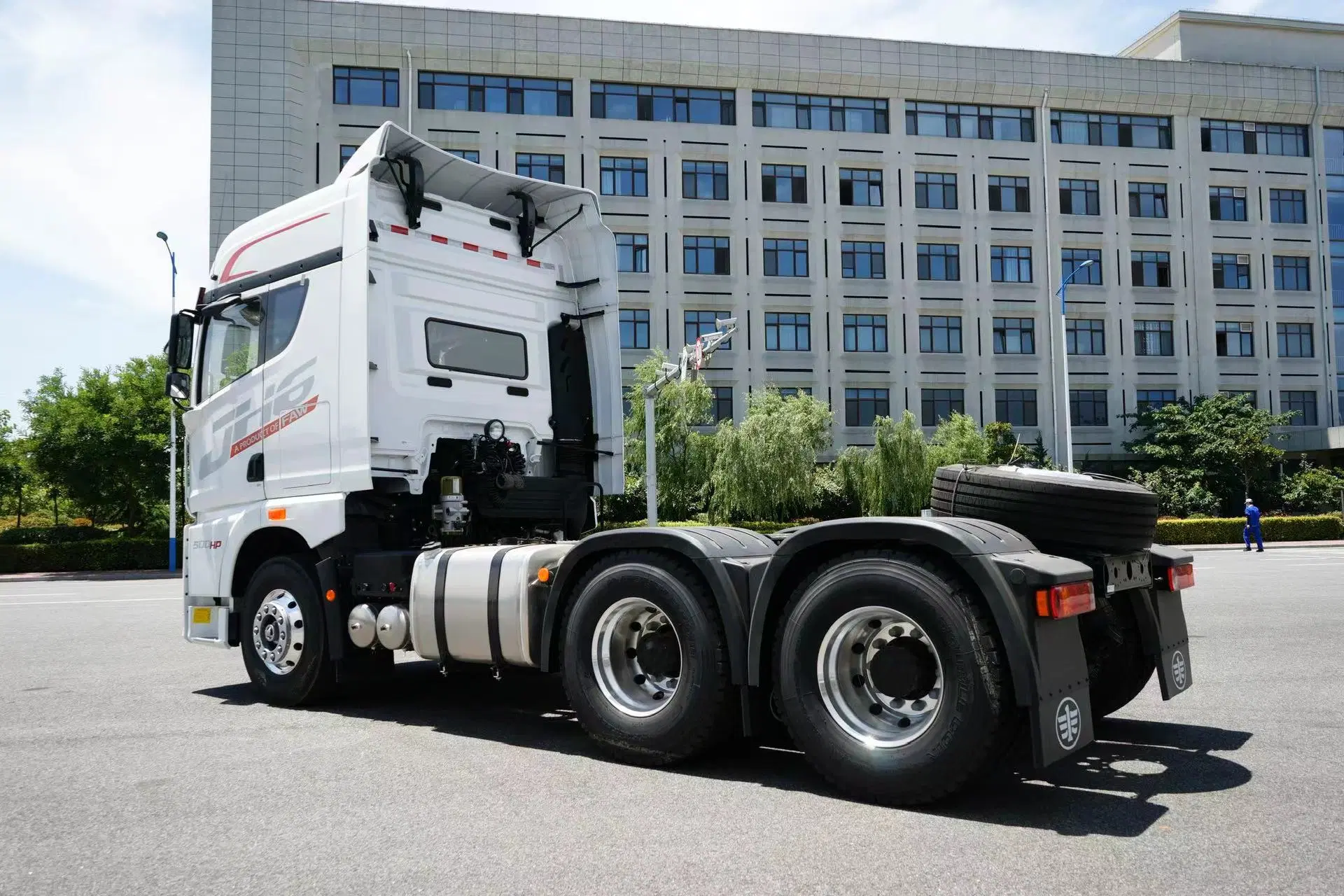 Manuell 1. Ersatzteiltasche. 2. Online-Technik-Führer Heavy Duty Lkw Traktor Kopf