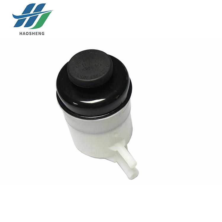 Auto Parts High Quality Hot Sale Steering Oil Tank for Isuzu Truck 700p 600p Nkr55 8-97107987-0