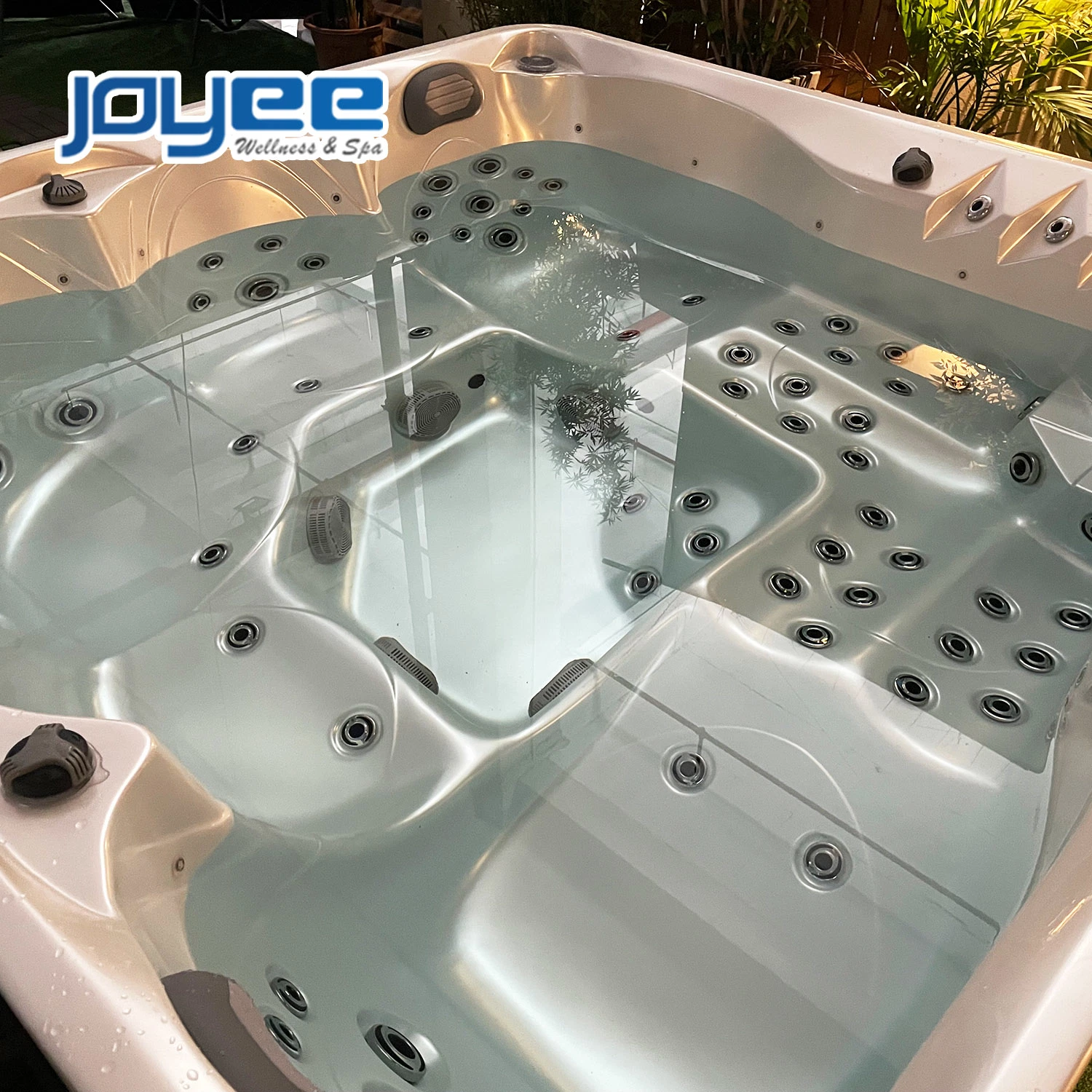 Joyee New Design Outdoor LED Fountain independente Hydro Massage SPA Ofurô com bom preço de fábrica