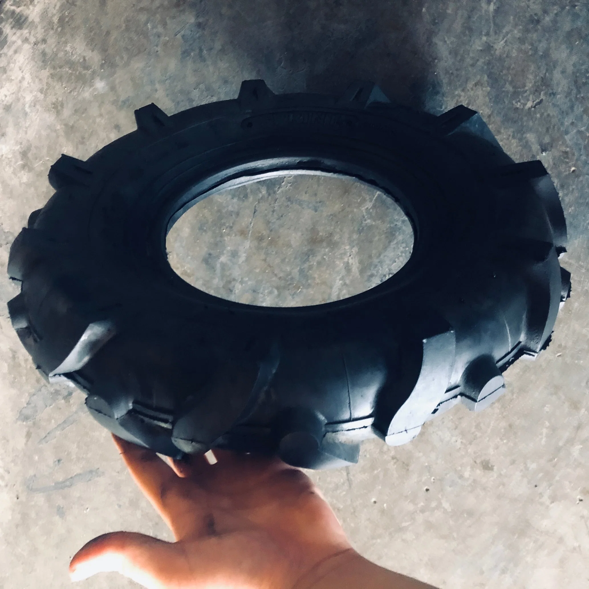 4.00-8 pneu de carrinho de mão em borracha de alta qualidade utilizado para a agricultura