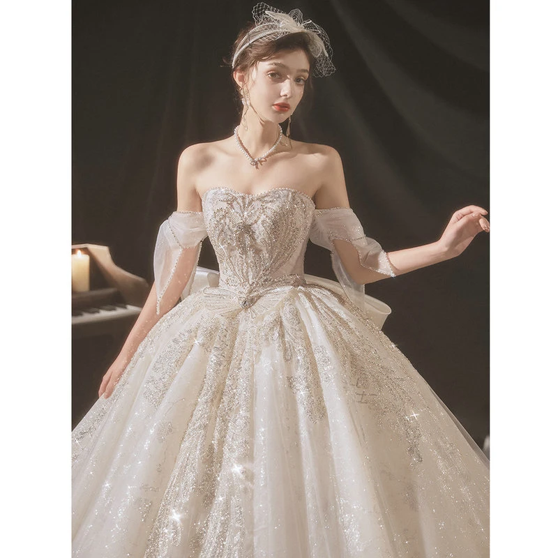 Shoulder-Shoulder Wedding Dress Bride Temperament Big Tail Palace Style Retro Heavy Texture Wedding Dress Bridal Wedding Dress