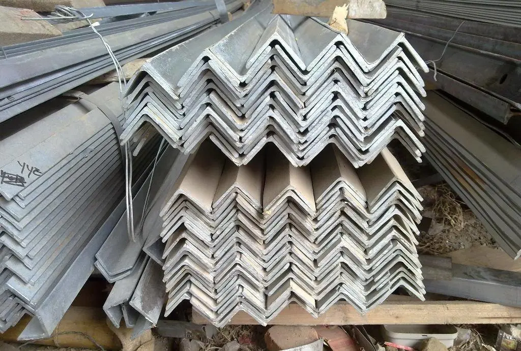 Factory Direct Salling Stainless Steel Angle Steel Grade 321 310S 304 316L