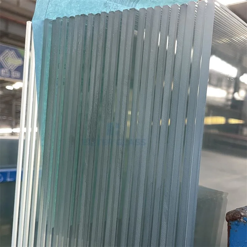 Clear/Colored/Energy Saving Low-E Insulated Glass / Insulating Glass / Hollow Glass for Building