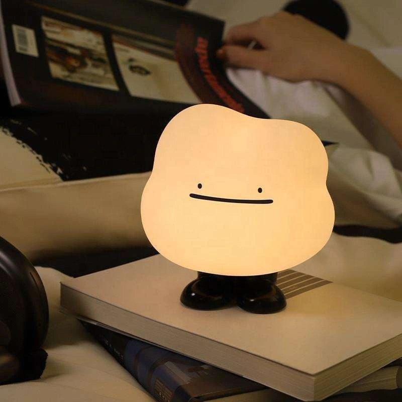 Joli dessin animé coloré et rechargeable LED doux au toucher, effet de nuit en silicone Design Rainbow Color Kids Night Light