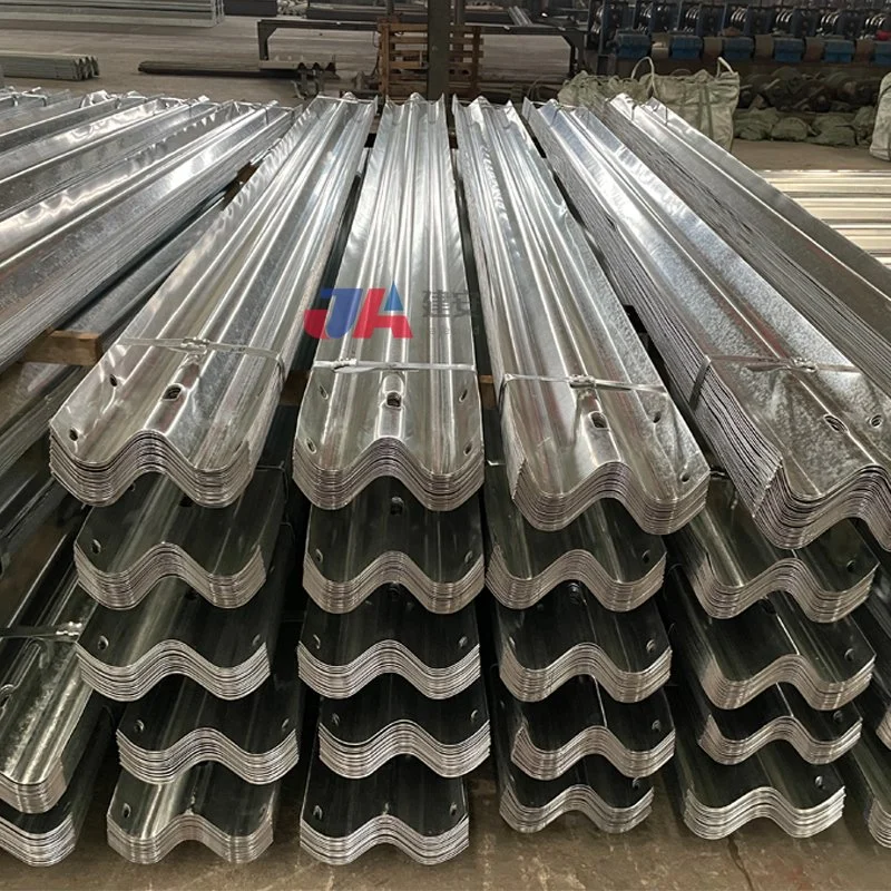 GS2 GS4 En1317 W Beam Steel Corrugated Galvanized Highway Guardrail