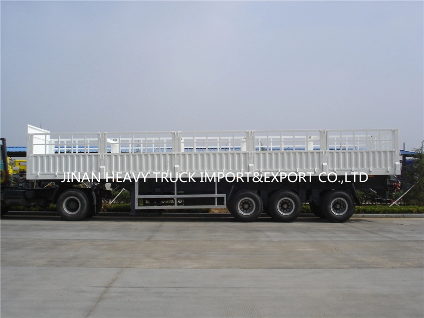 High Quality Fence Semi Trailer Livestock Carrier Truck with 3 Axles Fence Cargo Trailer