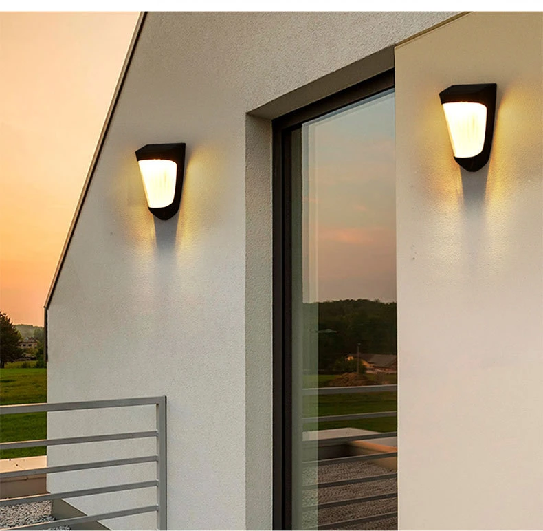 Solar LED Bañador de pared impermeable al aire libre cerca de pared de luz de la luz