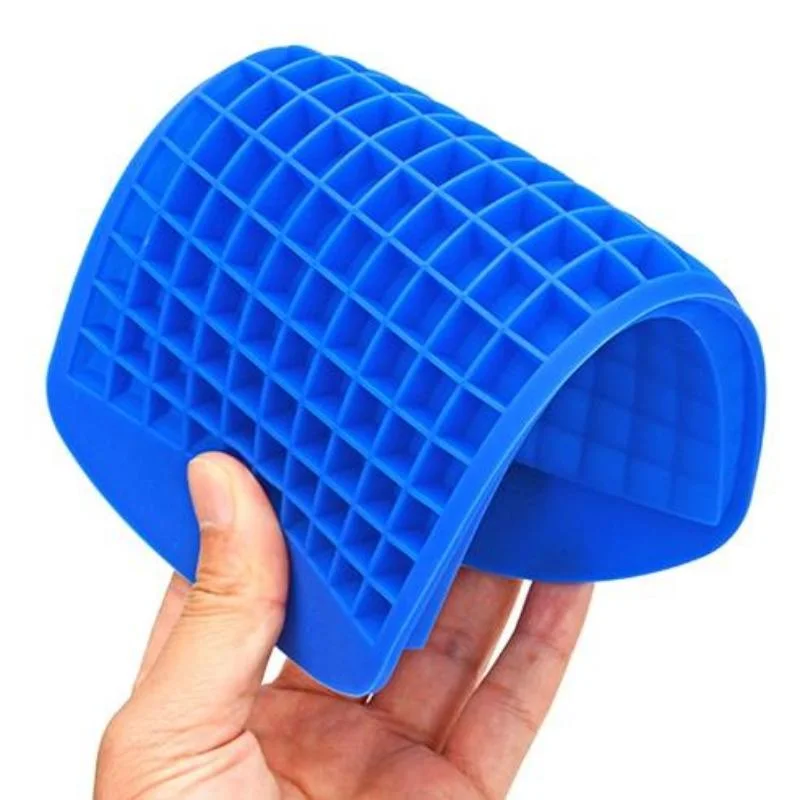 Bac à glaçons carré en silicone mini matériau, 160 cellules bleues.