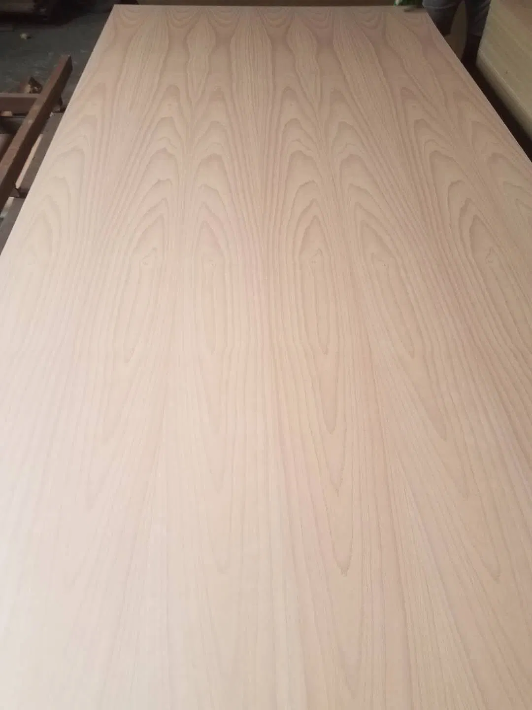 Fancy Teak/Red Oak/Sapeli Veneer MDF/ HDF Door Skin in 2150X820mm/920mmx3mm