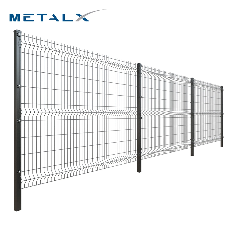 2023 New Design High Security and Pratical Pig Bending Triangular Wire Mesh Fence for Farm