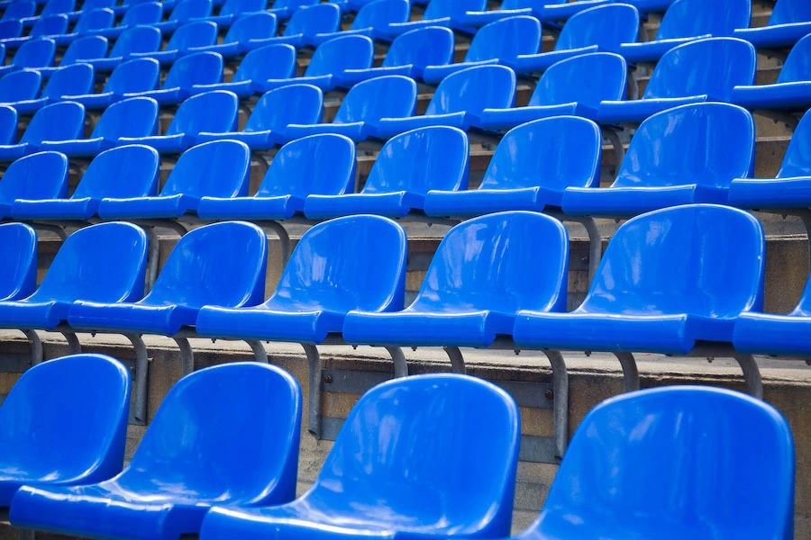 Juyi Blm-3200 Wholesale/Supplier Stadium Chairs Bleachers Plastic Stadium Seat for Grandstand