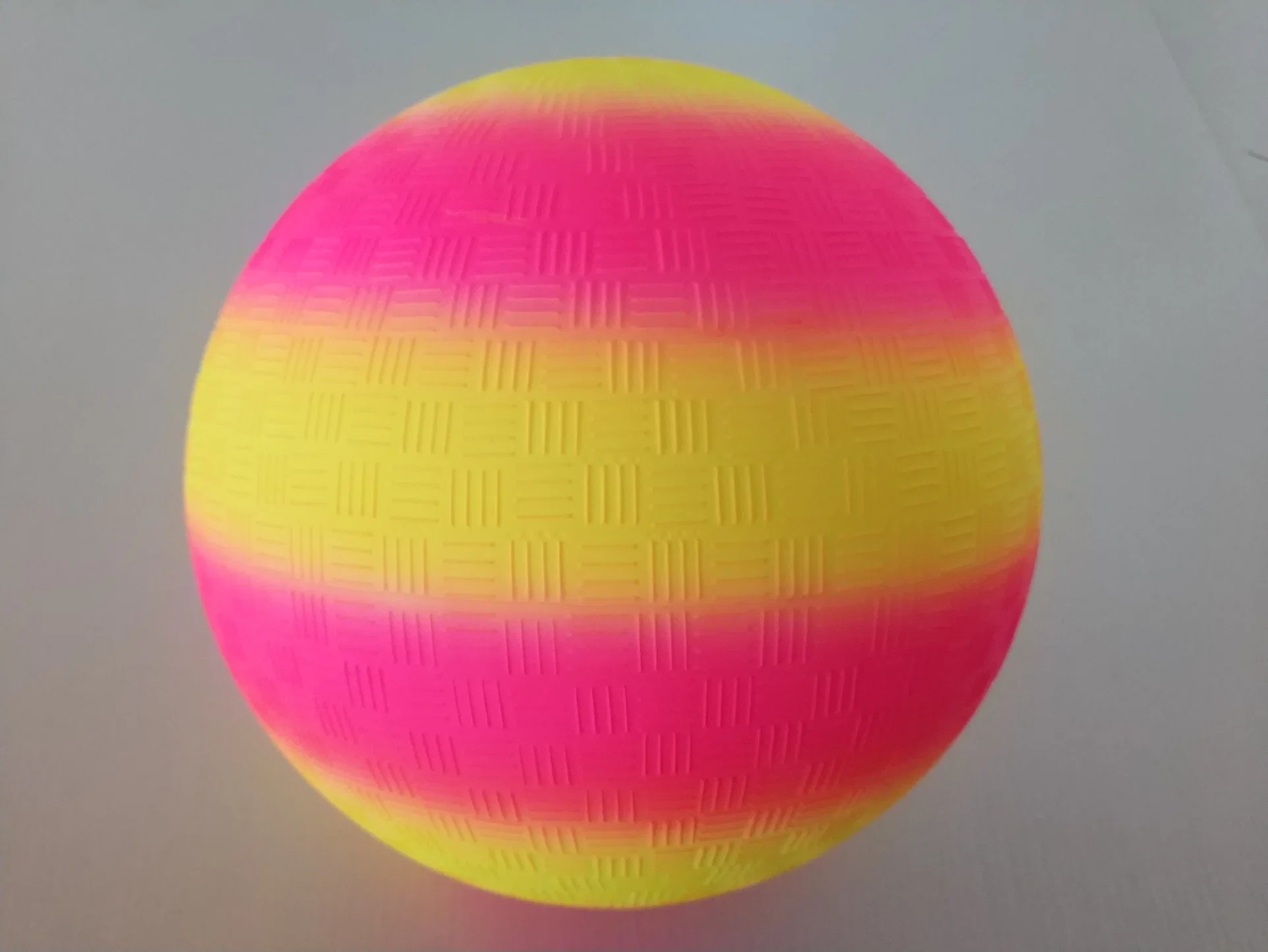 Los niños Actearlier juguetes inflables de PVC de 8,5 pulgadas Rainbow Beach Ball Bola Juegos