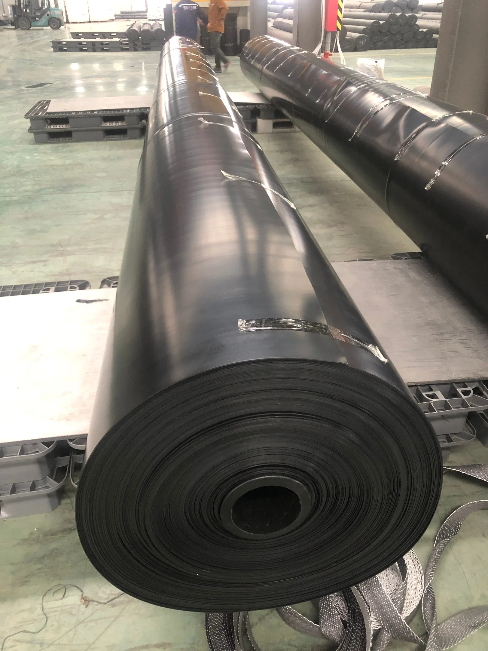 Op Class USA Gri-GM13 Standard ASTM Double Side Smooth HDPE Geomembrane Ponder Liner