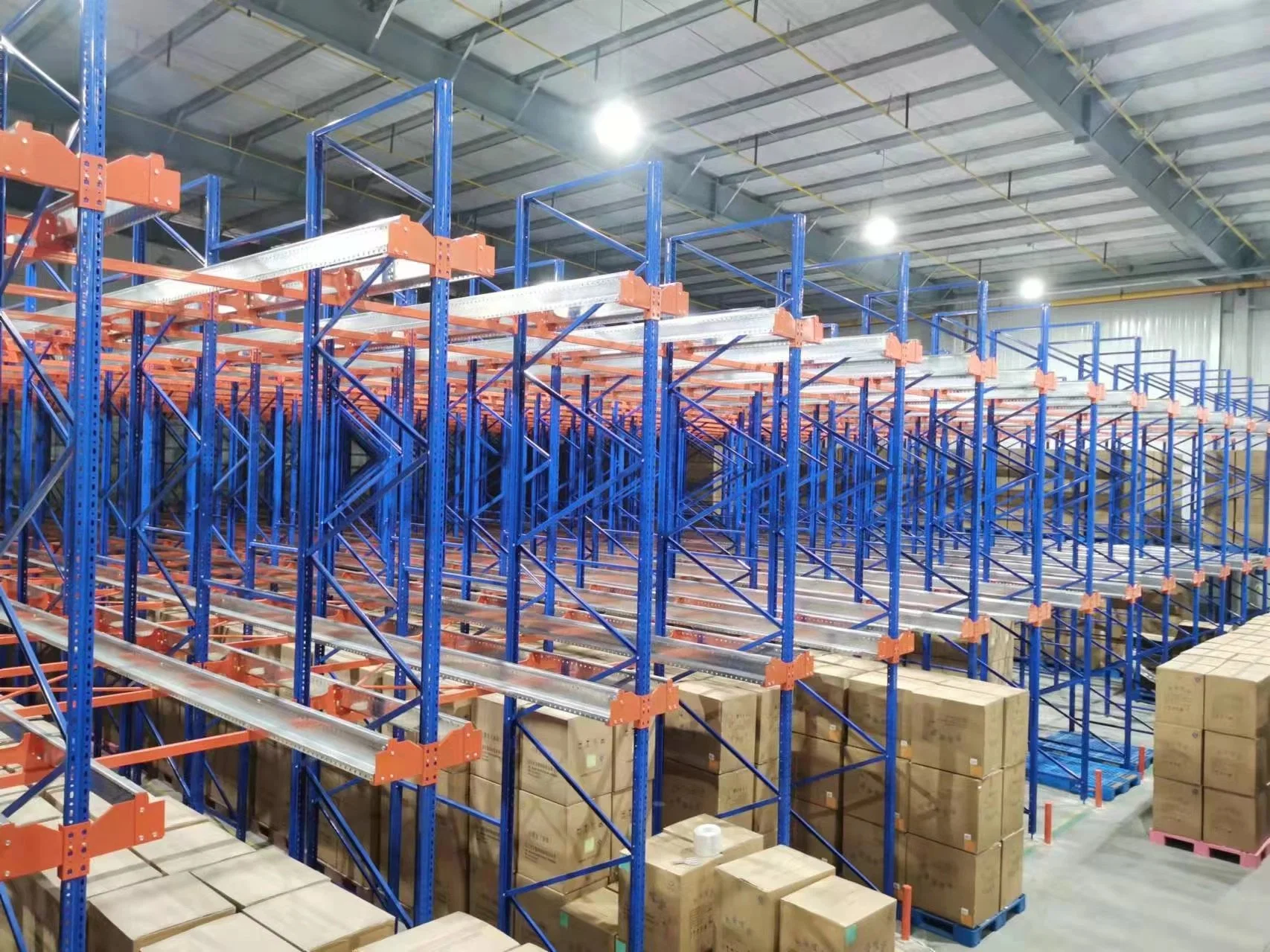 Warehouse Storage Pallet Runner Radio Shuttle Pallet Rack Travelling Wheel Shuttle Pallet