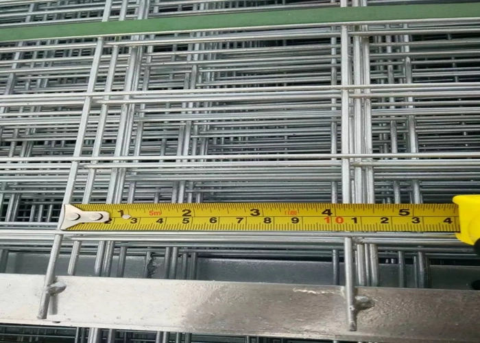 PVC Galvanized Welding Wire Mesh/Galvanized Mesh Welding Rebar Wire Mesh