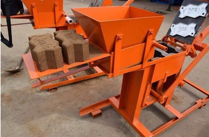 Qmr2-40 Interlocking Soil Brick Machine Price/Manual Earth Block Machine