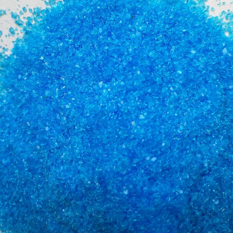 98% de pureté de l'engrais en granulés bleu vif de grade de sulfate de cuivre Sel de cuivre pentahydraté CAS 7758-99-8