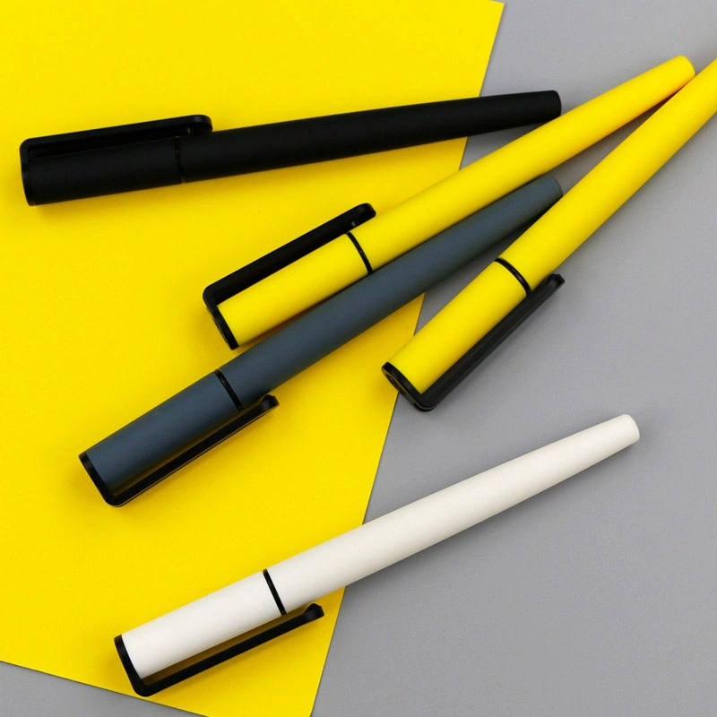 Wholesale/Supplier Creative 0.5mm Black Ink Gel Pen Custom Spray Glue Signature Plastic Gel Pen