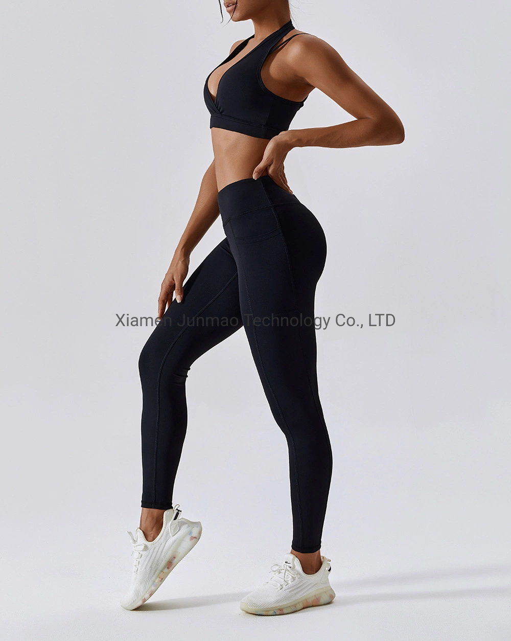 Ensemble de yoga en nylon à haute élasticité, sexy, 2 pièces, vêtements de sport pour la salle de sport, sèchent plus rapidement, tenue de yoga pour la remise en forme et la course à pied.