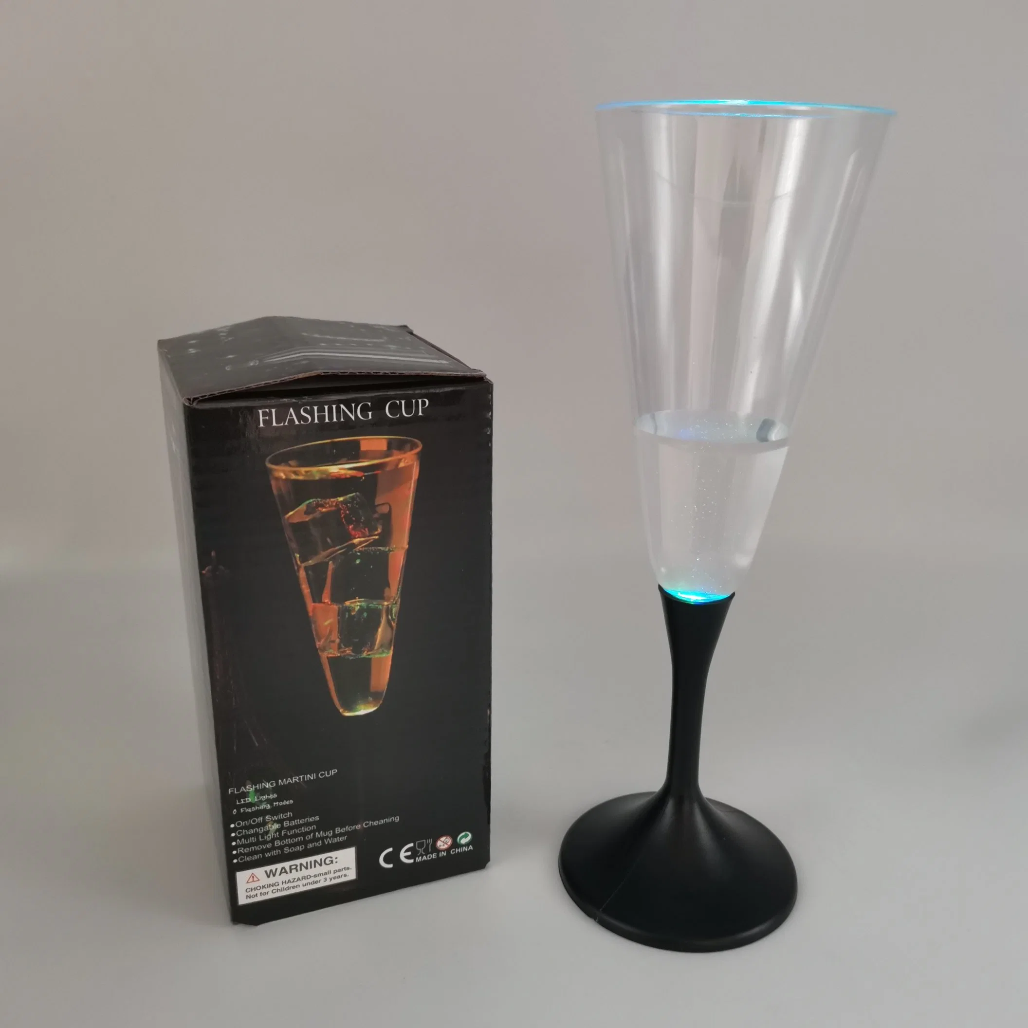 Personalizado de fábrica de plástico de alta calidad LED parpadeando Cup por parte de Club nocturno