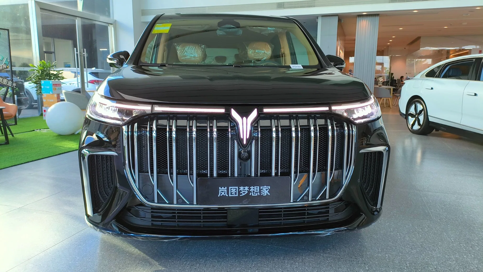 Voyah Dreamer 2022 Low-Carbon Версия Elite Версия MPV автомобиль с. PHEV Air Condition Fast Charge 5-дверный 7-местный автомобиль EV для взрослых