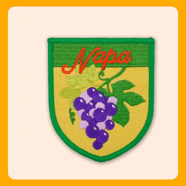 Wholesale/Supplier Custom Logo Clothes Woven Twill Background Embroidered Badge Cartoon Promotional Gift Creative Cheap Embroidered Patches