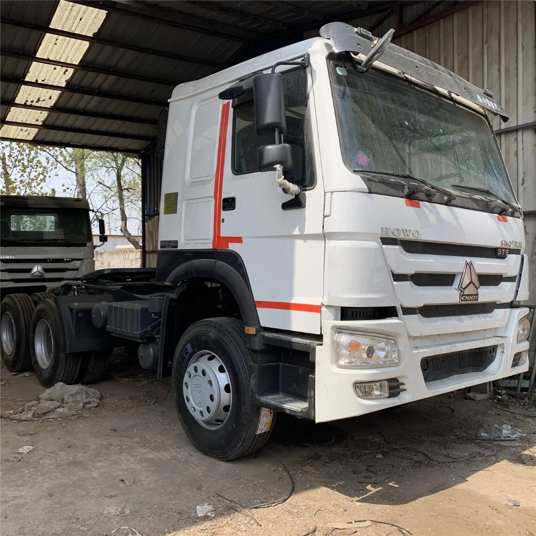 China Herstellung gebrauchte Traktor LKW Pricce HOWO 6X4 375HP LKW Head Cargo Gebrauchtwagen